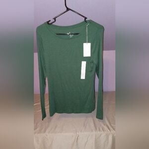 A new day green long sleeve ribbed shirt Medium